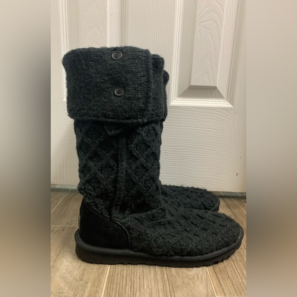 Ugg Australia Women’s Sweater Cardy Knit Boots - Size 9 - Picture 3 of 9